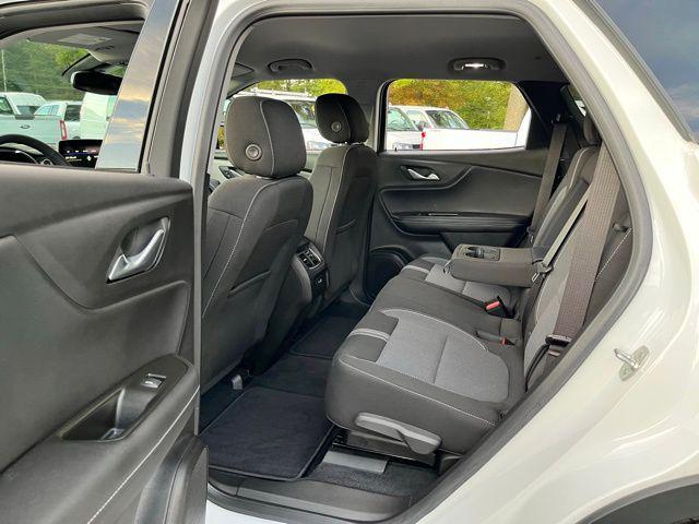 used 2024 Chevrolet Blazer car, priced at $33,989