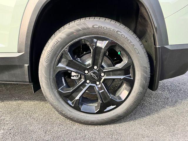 new 2026 Chevrolet Equinox car, priced at $33,725