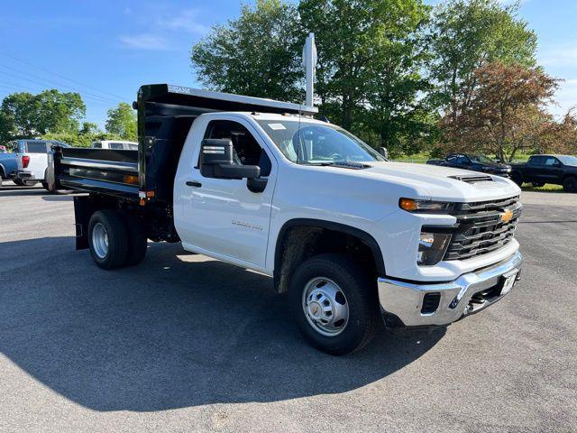 new 2024 Chevrolet Silverado 3500 car, priced at $74,628