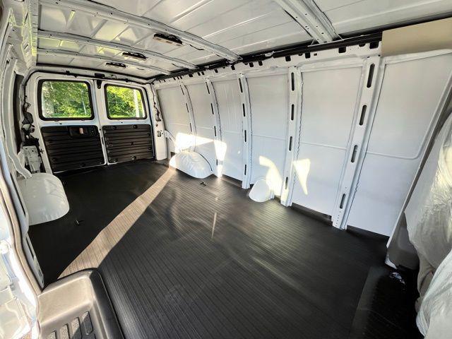 new 2025 Chevrolet Express 3500 car, priced at $52,675