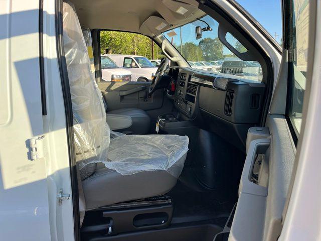 new 2025 Chevrolet Express 3500 car, priced at $52,675