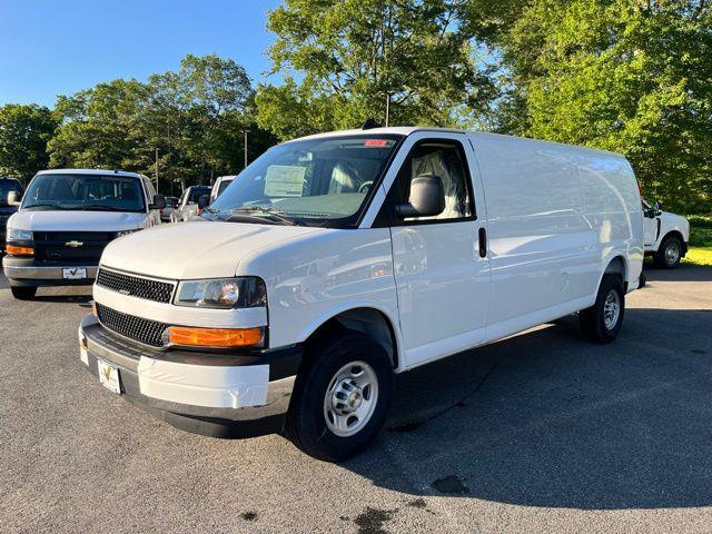 new 2025 Chevrolet Express 3500 car, priced at $52,675