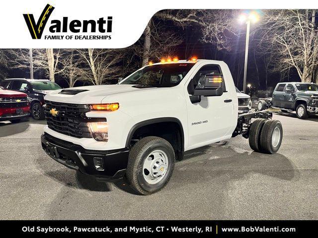 new 2025 Chevrolet Silverado 3500 car, priced at $62,887