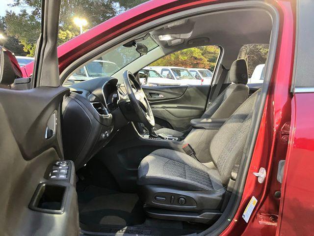 used 2023 Chevrolet Equinox car, priced at $27,489