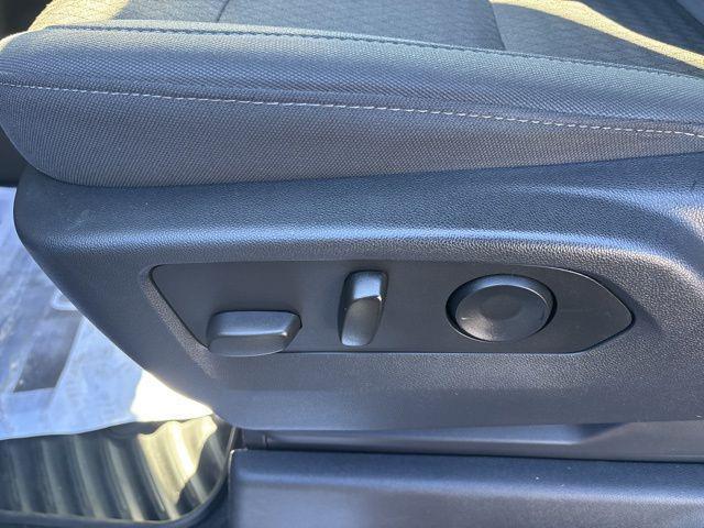 used 2022 Chevrolet Silverado 1500 car, priced at $37,215