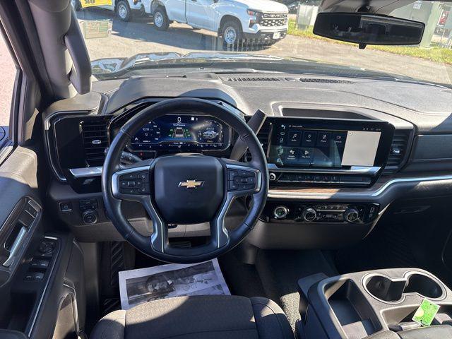 used 2022 Chevrolet Silverado 1500 car, priced at $37,215