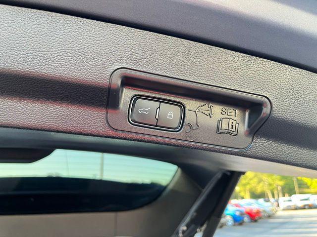 used 2022 Ford Explorer car, priced at $39,988
