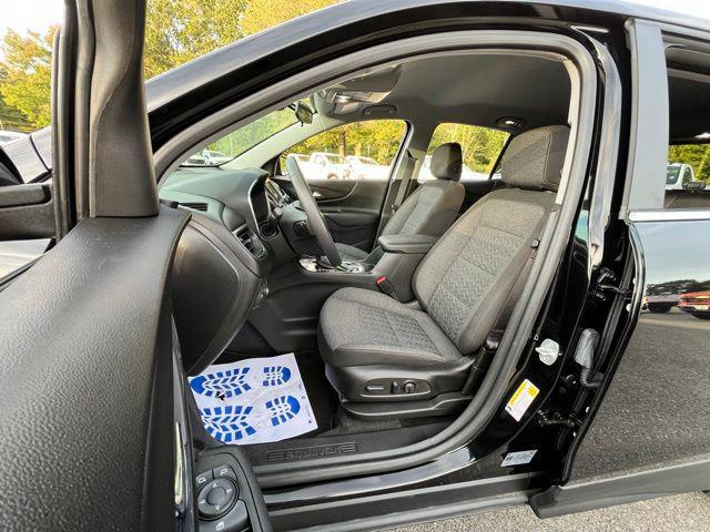 used 2022 Chevrolet Equinox car, priced at $27,988