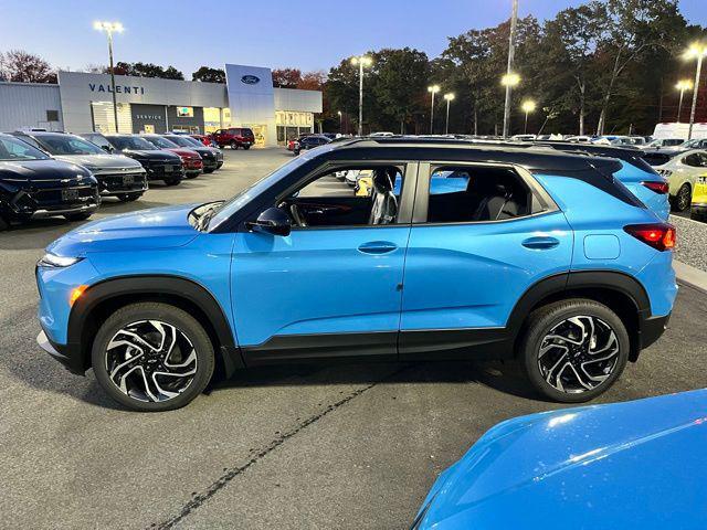 new 2025 Chevrolet TrailBlazer car, priced at $34,000