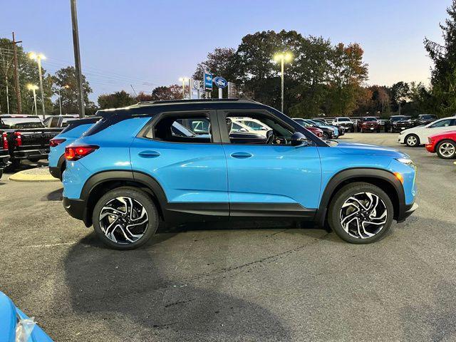 new 2025 Chevrolet TrailBlazer car, priced at $34,000