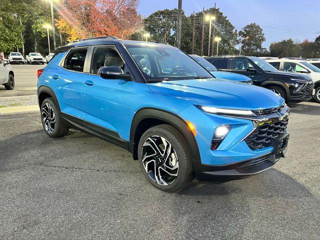 new 2025 Chevrolet TrailBlazer car, priced at $34,000