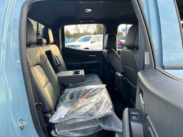 new 2025 Chevrolet Colorado car, priced at $45,625