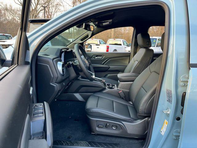 new 2025 Chevrolet Colorado car, priced at $45,625
