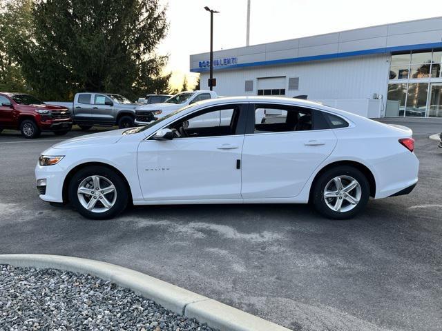 new 2024 Chevrolet Malibu car, priced at $23,945