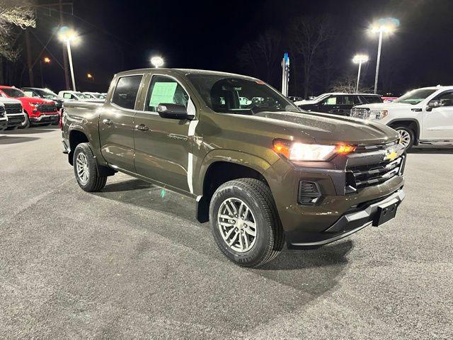 new 2024 Chevrolet Colorado car, priced at $31,819