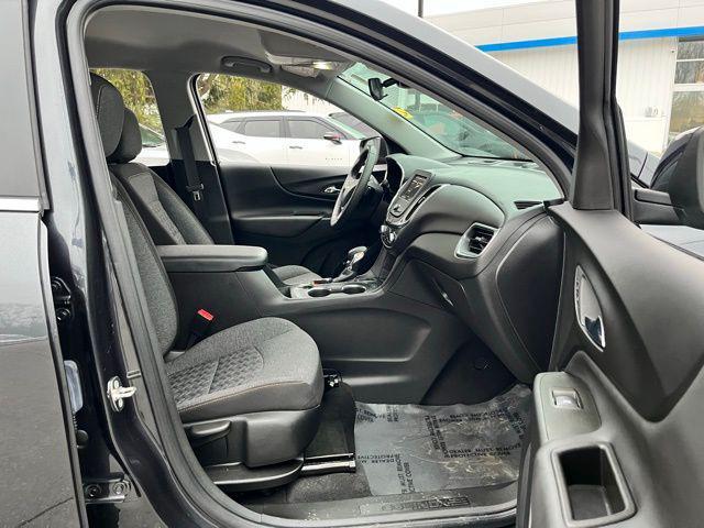 used 2022 Chevrolet Equinox car, priced at $25,989