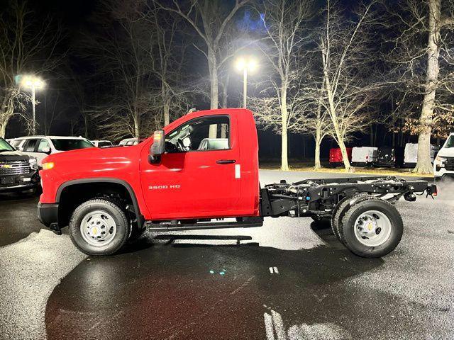 new 2025 Chevrolet Silverado 3500 car, priced at $60,925