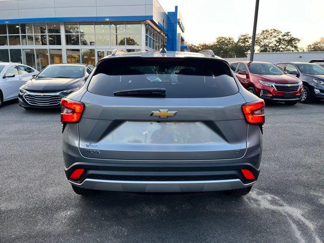 new 2025 Chevrolet Trax car, priced at $25,485