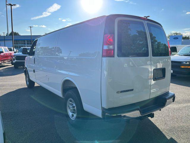 new 2025 Chevrolet Express 3500 car, priced at $52,675