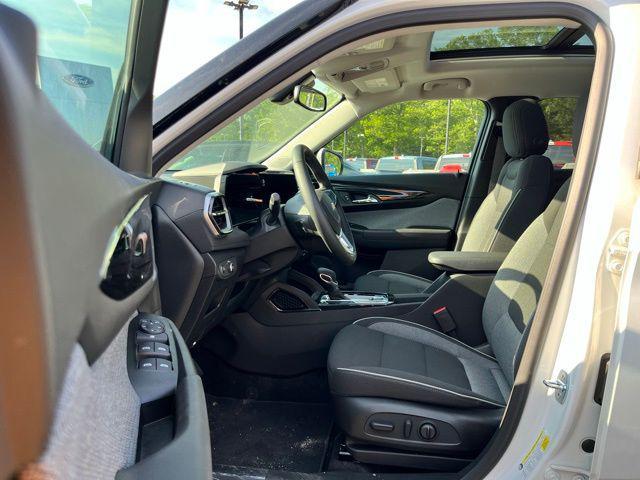 used 2024 Chevrolet TrailBlazer car, priced at $32,299