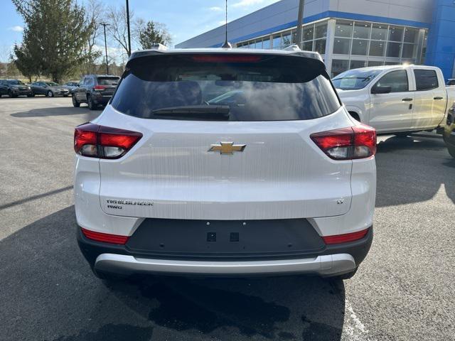 new 2024 Chevrolet TrailBlazer car, priced at $28,803