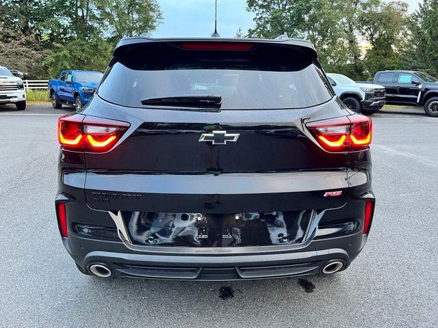 new 2025 Chevrolet TrailBlazer car, priced at $32,185