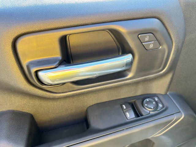 new 2025 Chevrolet Silverado 1500 car, priced at $36,520