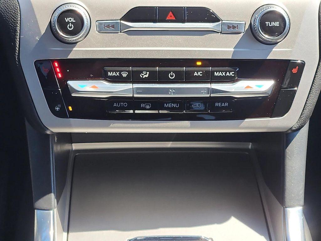 used 2022 Ford Explorer car, priced at $30,678