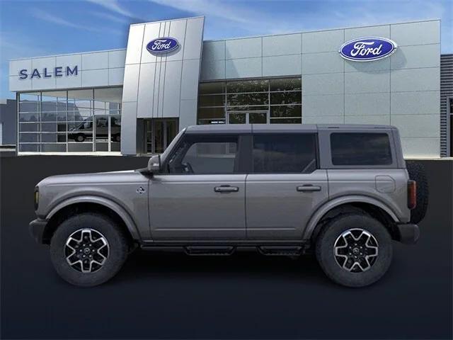 new 2024 Ford Bronco car, priced at $49,077