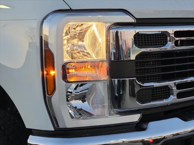 new 2024 Ford F-350 car, priced at $54,710