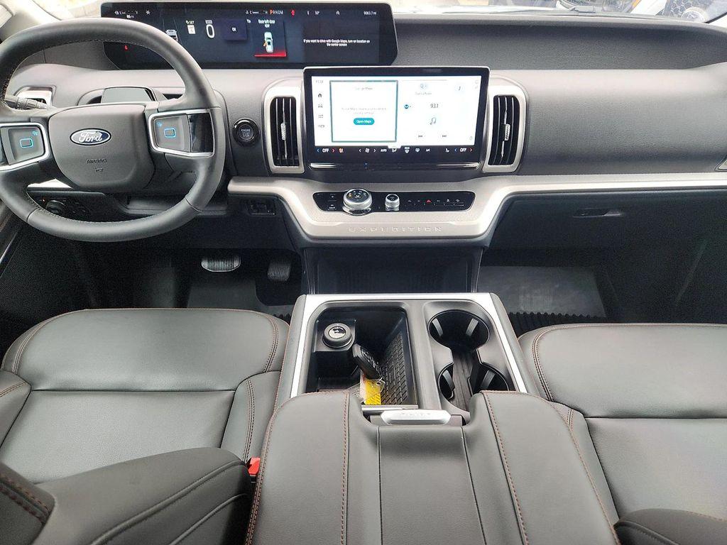 used 2025 Ford Expedition car, priced at $68,978
