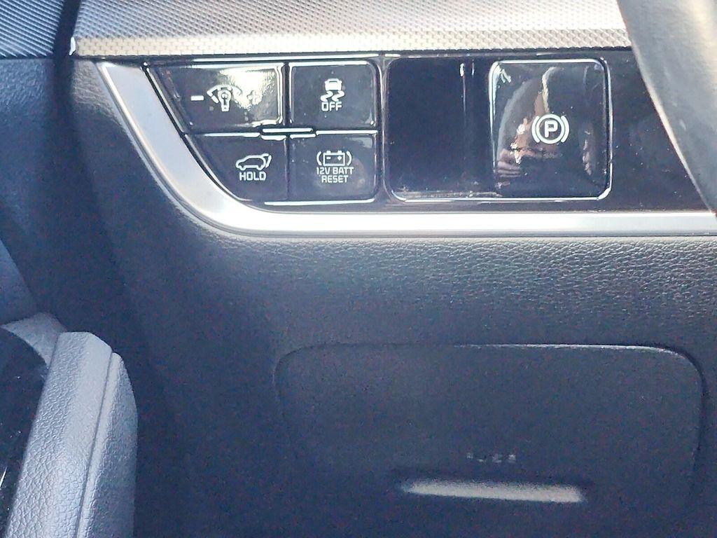 used 2023 Kia Sportage Hybrid car, priced at $29,978