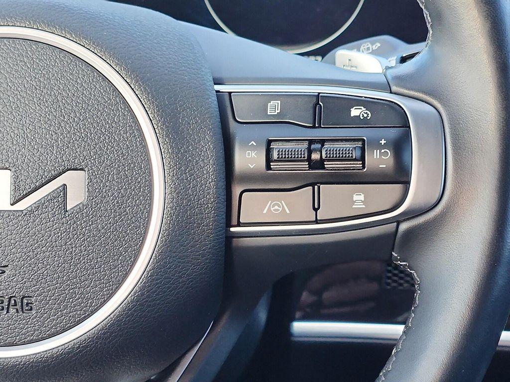 used 2023 Kia Sportage Hybrid car, priced at $29,978