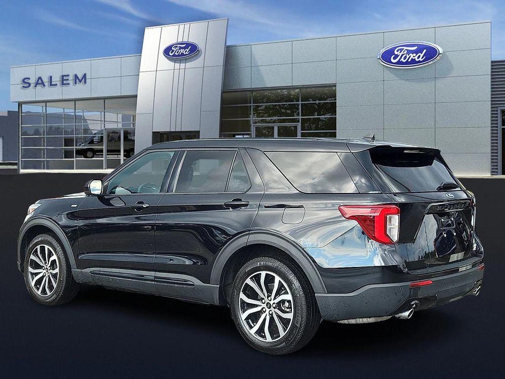 used 2022 Ford Explorer car, priced at $36,378
