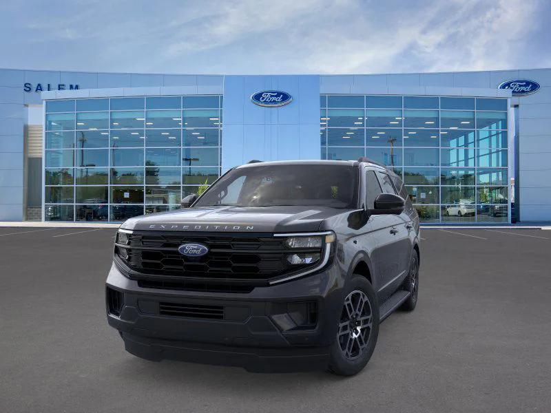 new 2025 Ford Expedition car, priced at $70,105