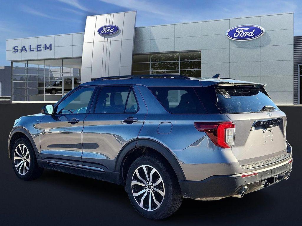 used 2022 Ford Explorer car, priced at $34,978