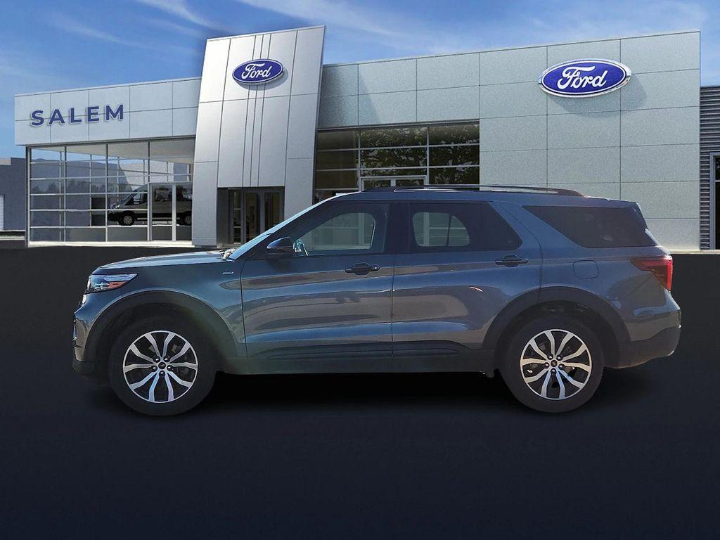 used 2022 Ford Explorer car, priced at $34,978