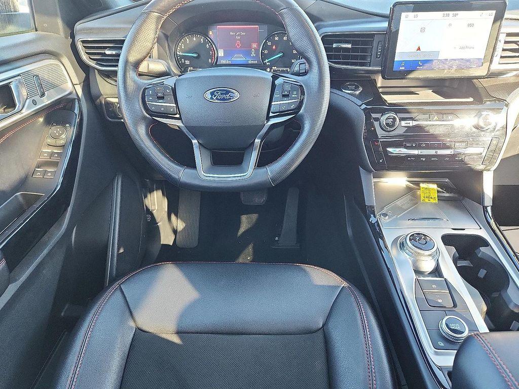 used 2022 Ford Explorer car, priced at $34,978