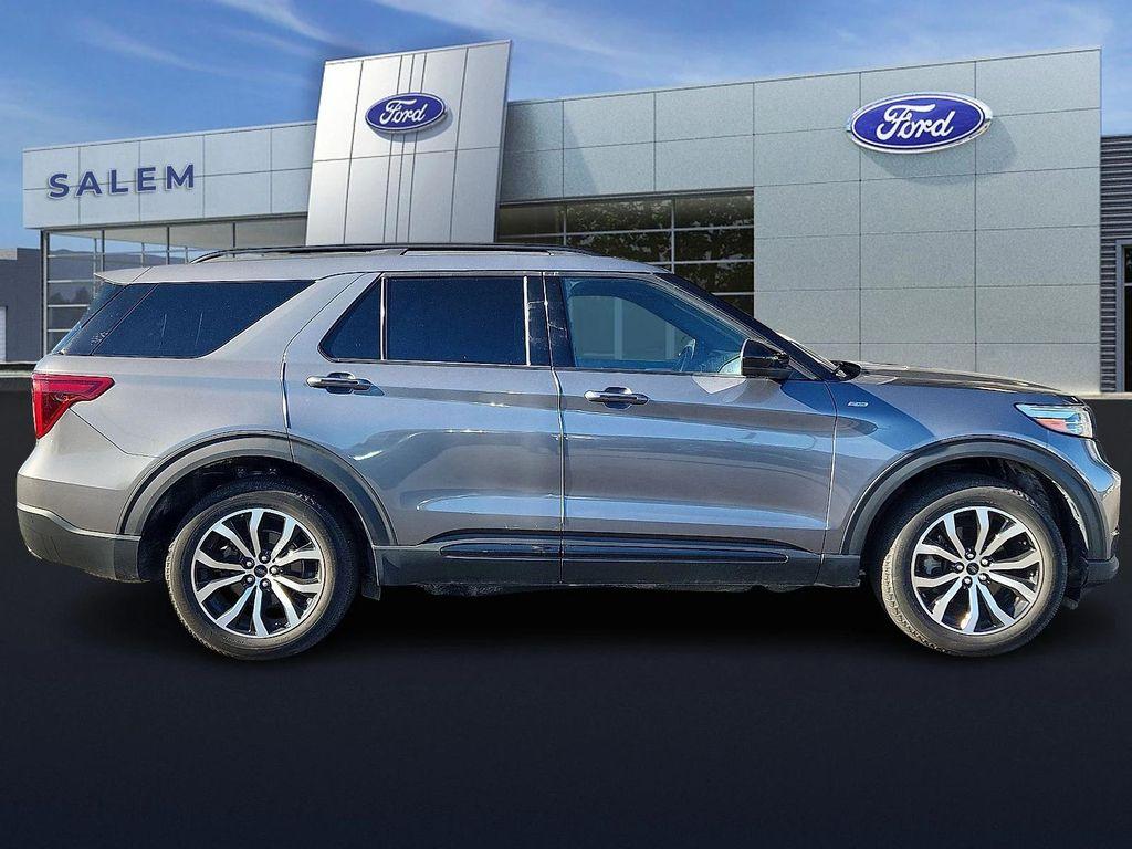used 2022 Ford Explorer car, priced at $34,978
