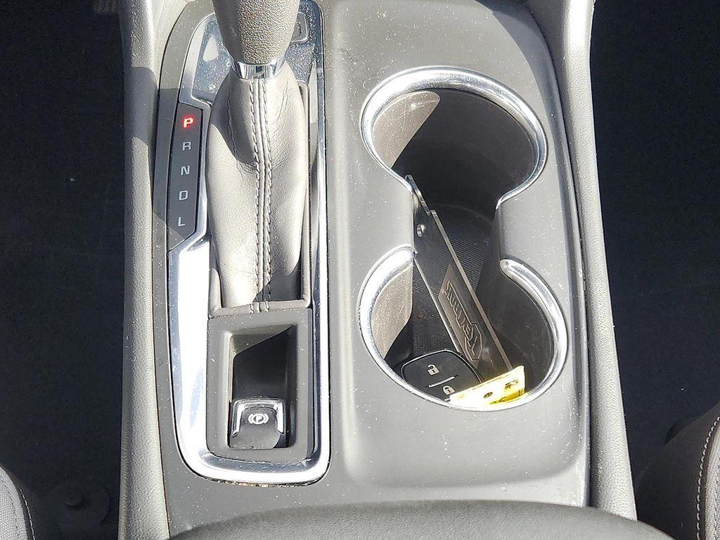 used 2021 Chevrolet Equinox car, priced at $16,378