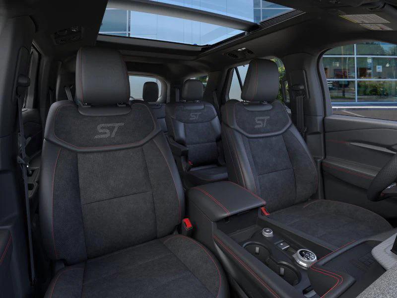 new 2025 Ford Explorer car, priced at $58,132