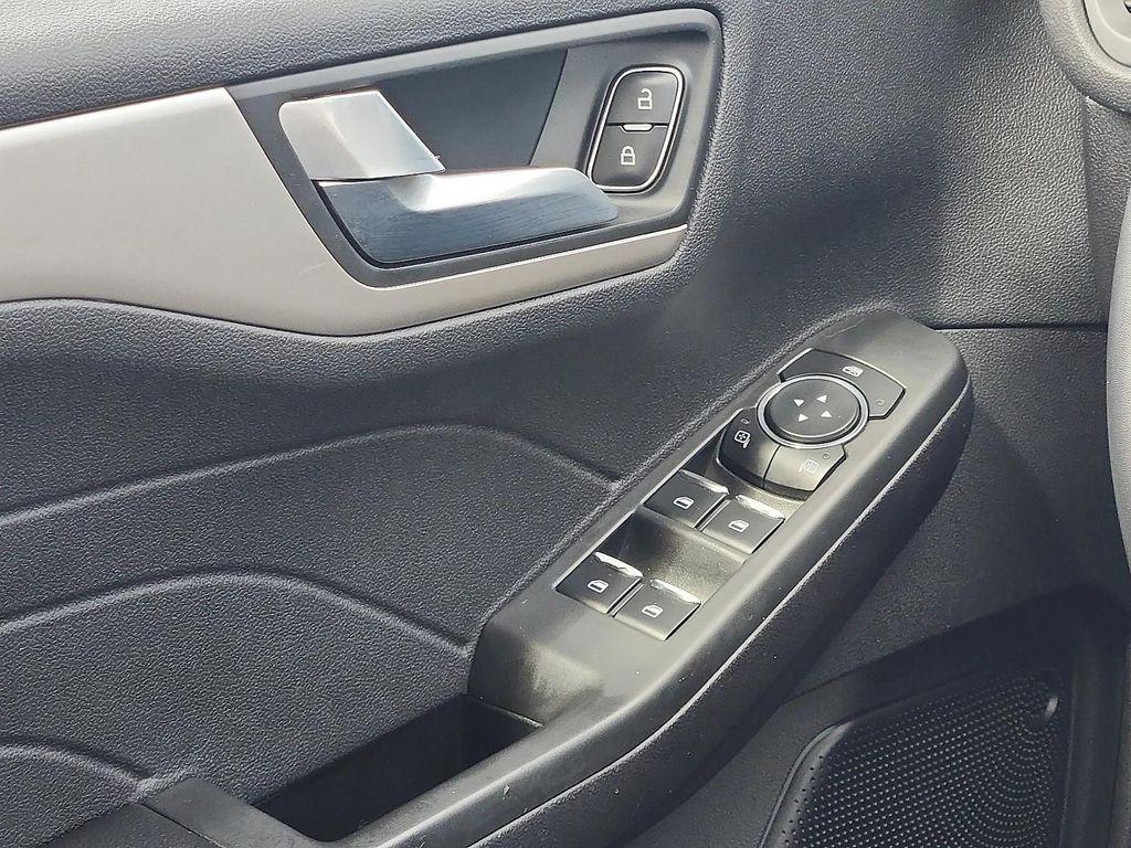 used 2022 Ford Escape car, priced at $22,978
