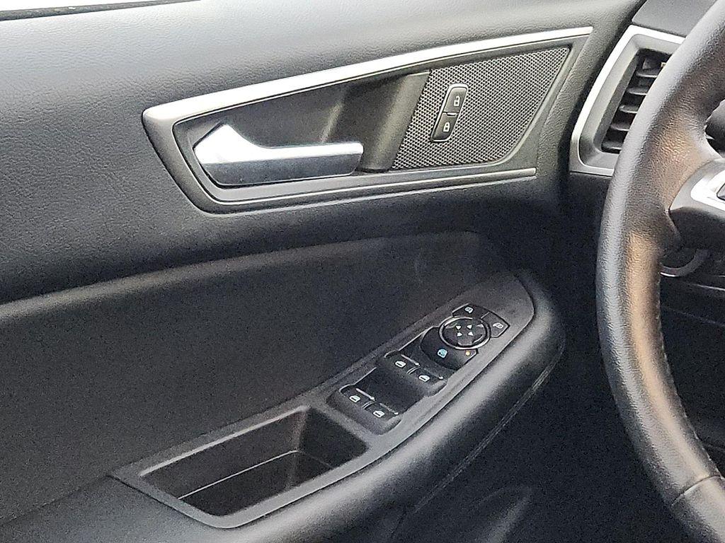 used 2023 Ford Edge car, priced at $28,878