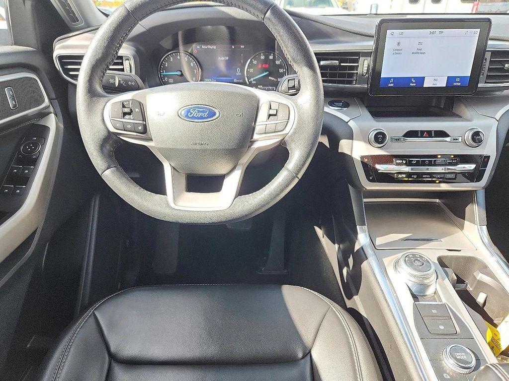 used 2022 Ford Explorer car, priced at $31,778
