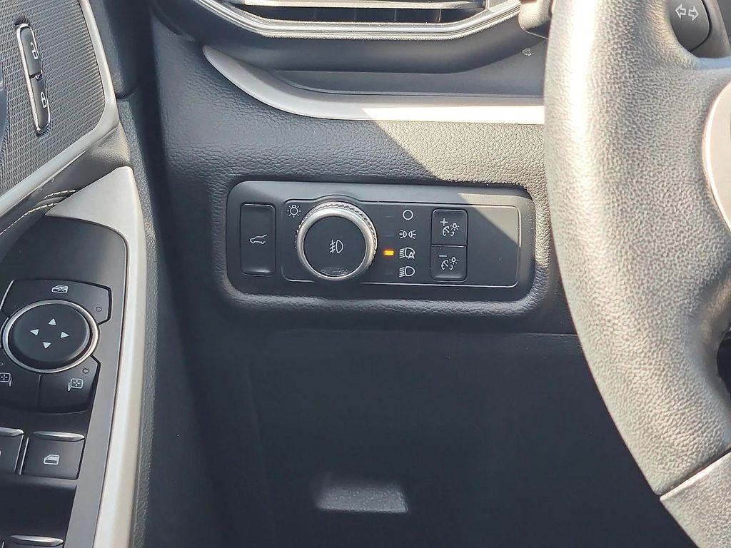 used 2022 Ford Explorer car, priced at $31,778