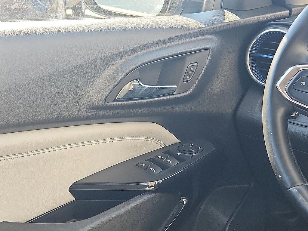 used 2025 Chevrolet Trax car, priced at $20,678