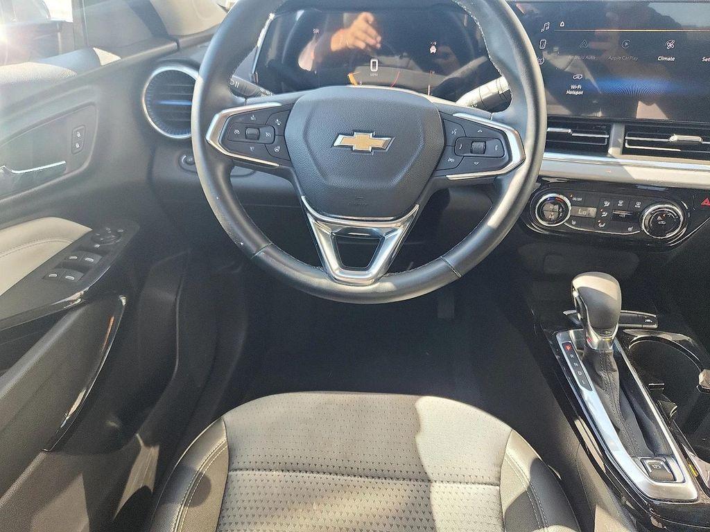 used 2025 Chevrolet Trax car, priced at $20,678