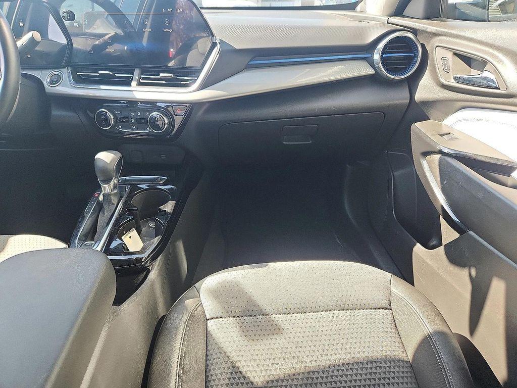 used 2025 Chevrolet Trax car, priced at $20,678