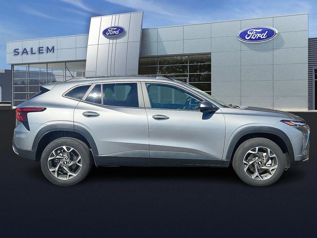 used 2025 Chevrolet Trax car, priced at $20,678