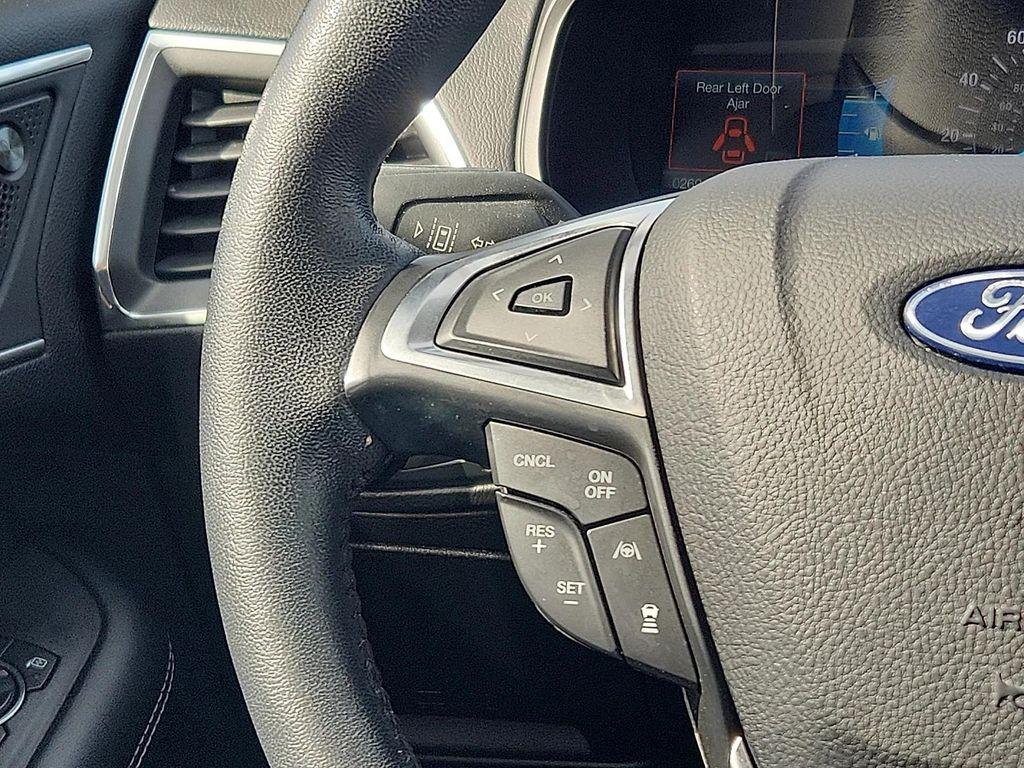 used 2022 Ford Edge car, priced at $28,978